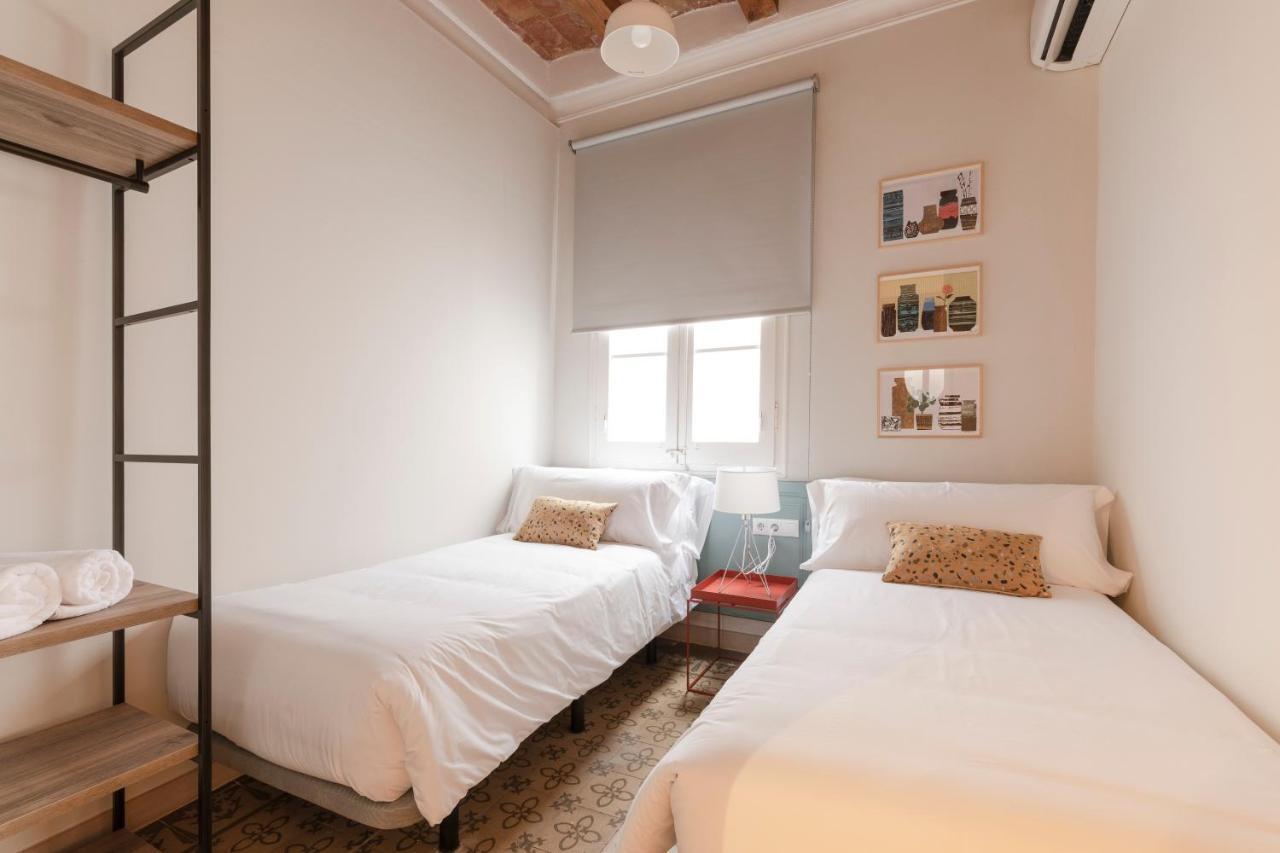 Aspasios Gracia Apartments Барселона Екстериор снимка