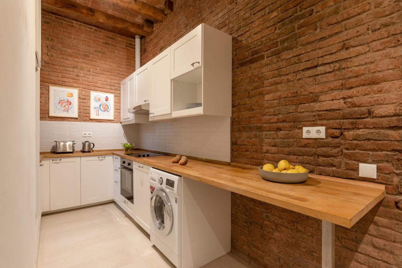 Aspasios Gracia Apartments Барселона Екстериор снимка