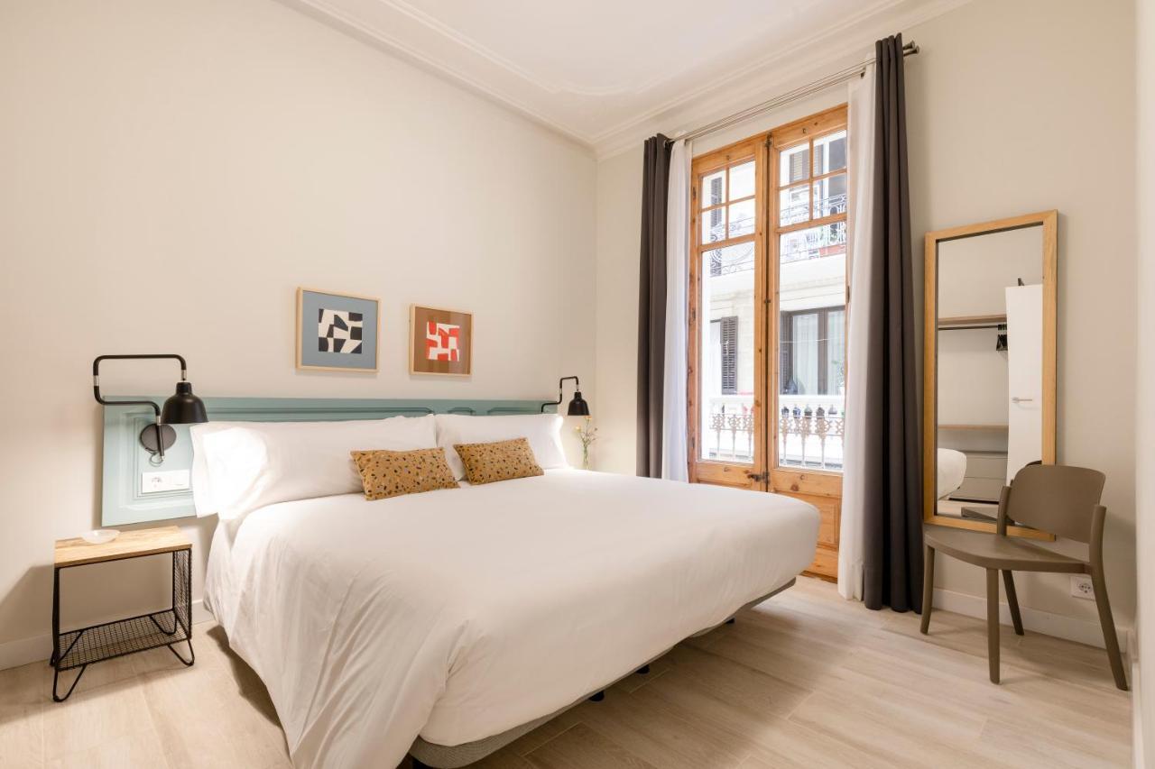 Aspasios Gracia Apartments Барселона Екстериор снимка