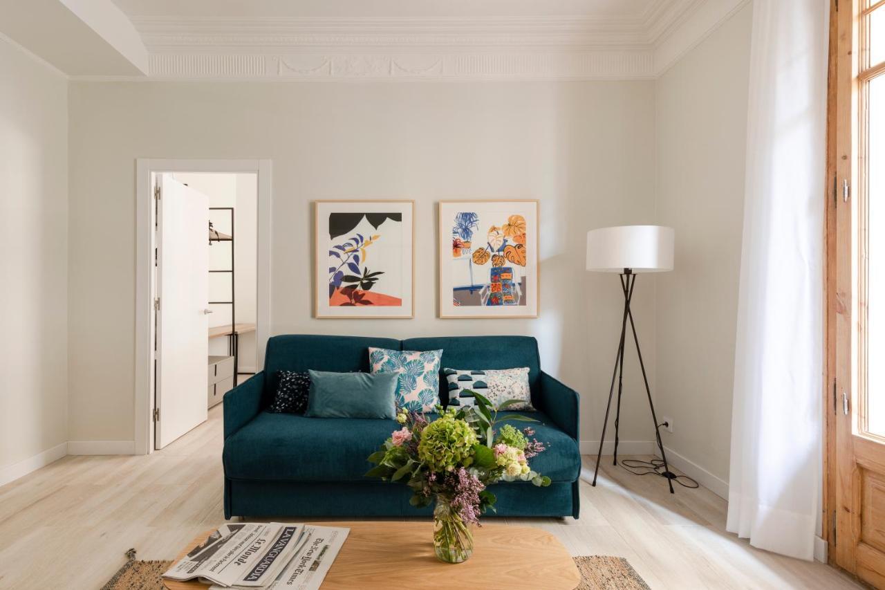 Aspasios Gracia Apartments Барселона Екстериор снимка